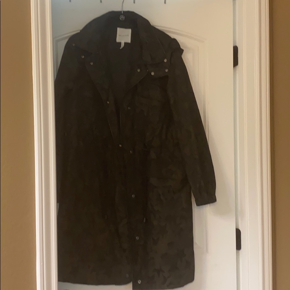 AVEC LES FILLES
Water Resistant Hooded Raincoat